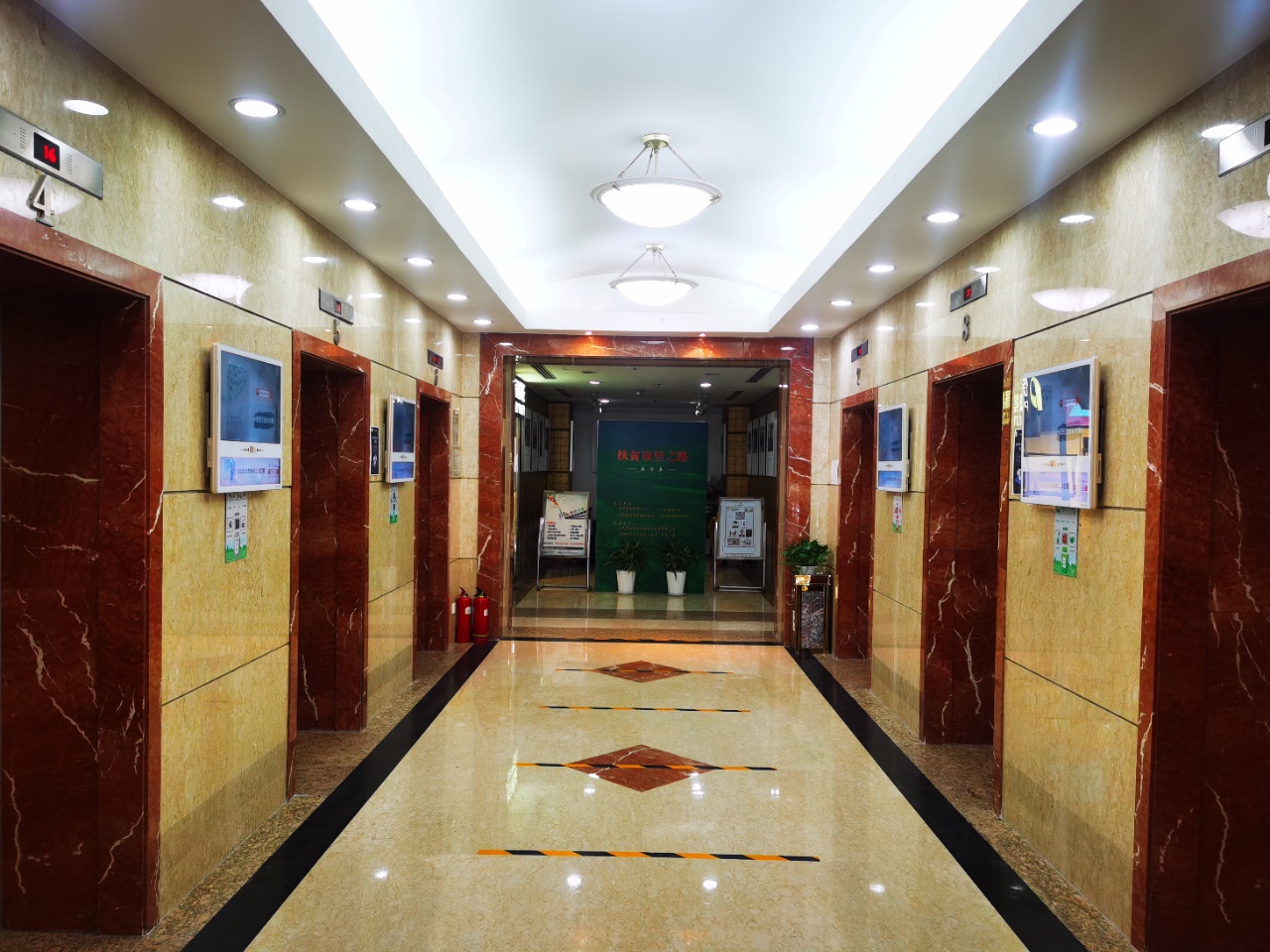 国际大厦出租房源实拍图5